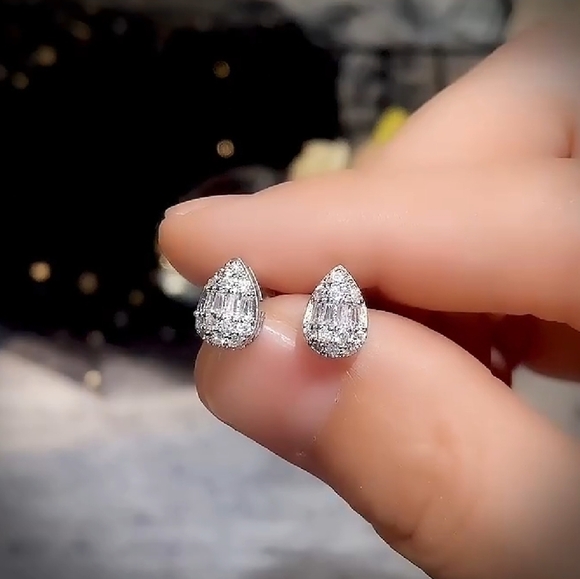 Jewelry - Teardrop Round & Baguette Silver Stud Earrings NEW